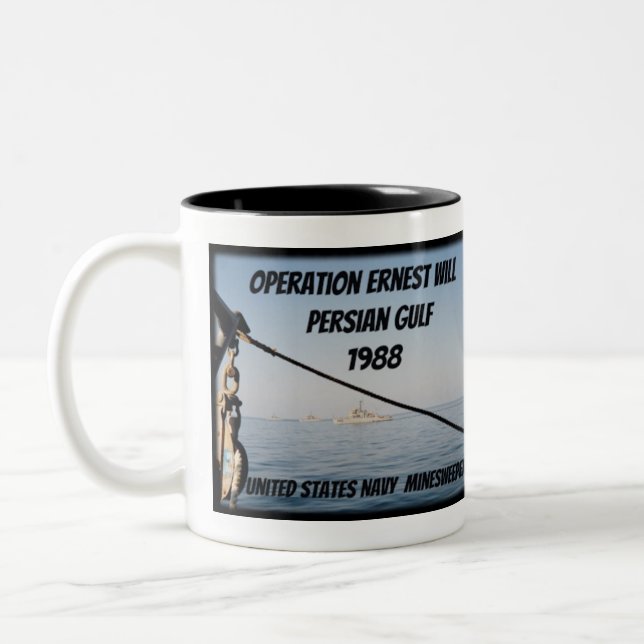 Opération Ernest Will Coffee Mug (Gauche)