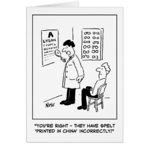 Opticien faisant un examen de la vue
