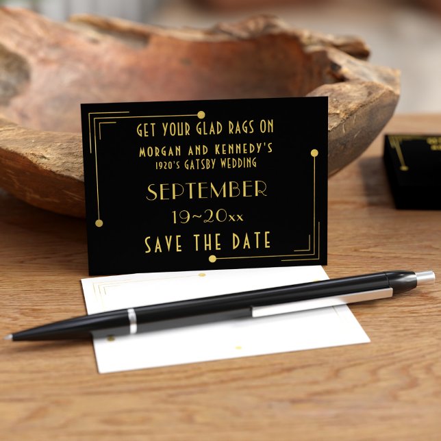 Or noir mini faire-part de mariage à l'ère Art déc (If your having a Gatsby Wedding, here's some budget business card sized Save the Dates just for you)