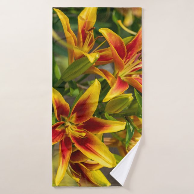 Orange Daylily Art, Photographie canadienne (Serviette de bain)