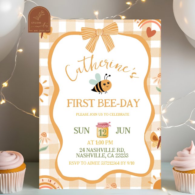 Orange Gingham Plaid Bee Birthday Invitation (Créateur téléchargé)