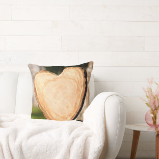 oreiller à jetons coeur en bois