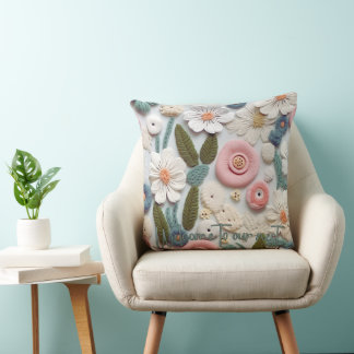 Oreiller à lancer floral Pastel Crochet Knit