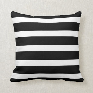Oreiller à lancer noir et blanc rayé