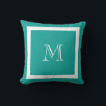 Oreiller à lancer Turquoise Classic Monogramme<br><div class="desc">Un monogramme traditionnel avec couleur et bordure arrière - plan modifiables</div>