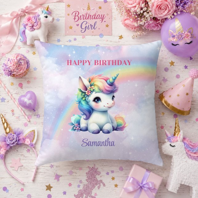 Oreiller de anniversaire fille Licorne Magique Fan (Whimsical Unicorn Magical Day Girl Birthday Pillow

)