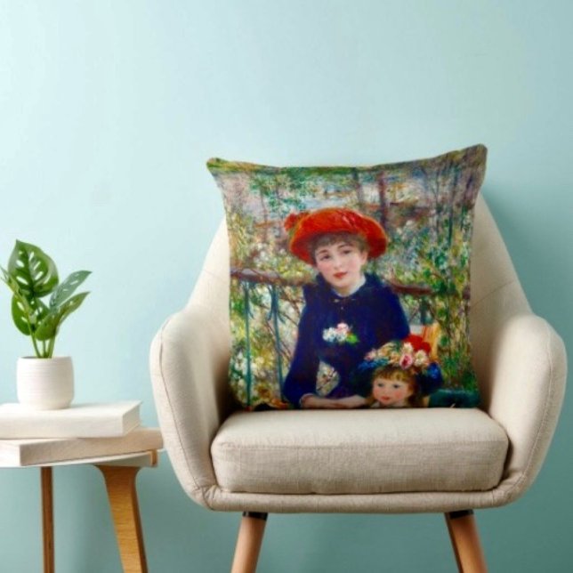 Oreiller de la mère et de l’enfant de Renoir (Cozy throw pillow that reminds Mom she’s loved—perfect Mother’s Day home accent.)