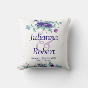 Oreiller de mariage floral aquarelle violet