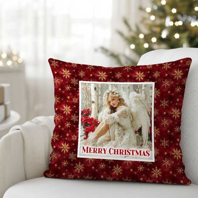 Oreiller de vacances rouge et or à l'ange victorie (Dreamy Victorian Angel Red and Gold Holiday Pillow)