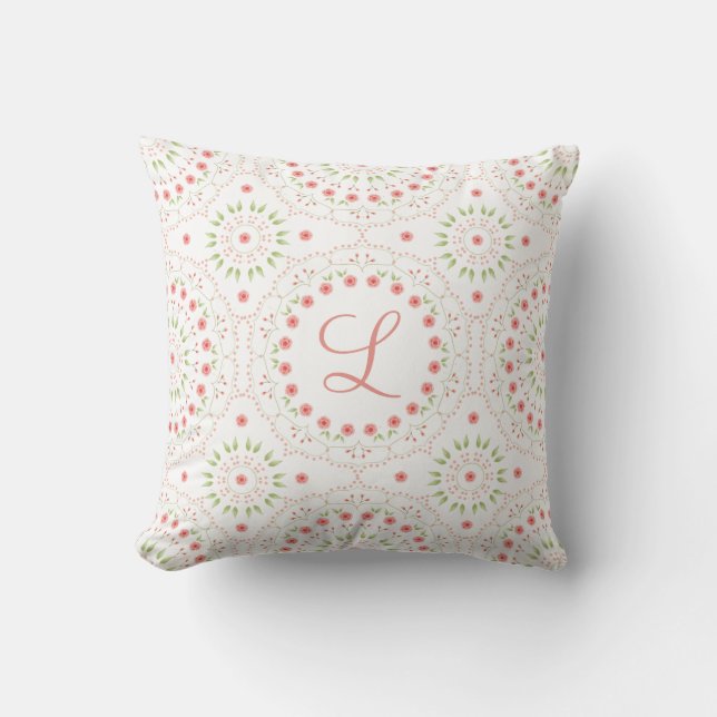 Oreiller initial mandala floral pêche (Recto)