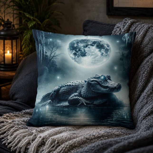 Oreiller Inspiré de l'Alligator  (Alligator-Inspired Pillow)