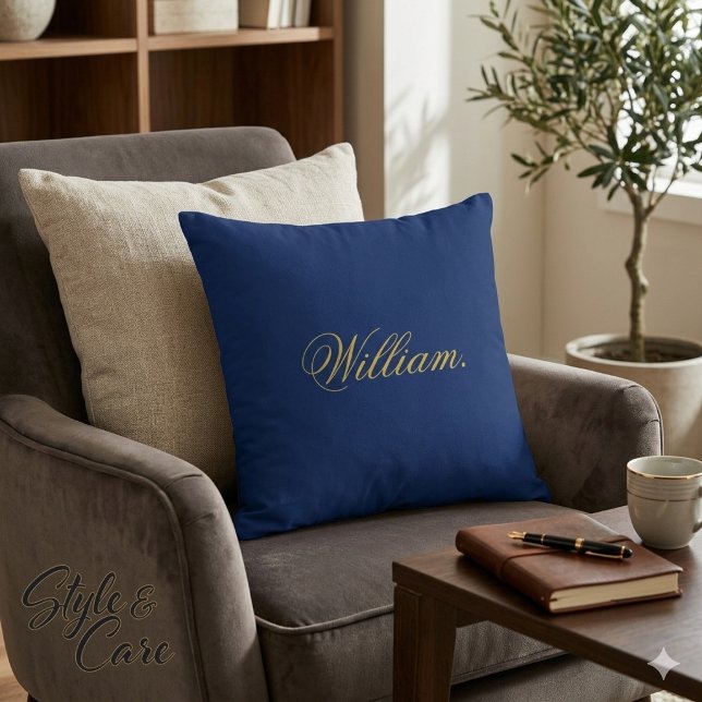 Oreiller jetable personnalisable bleu marine pour  (Customizable Name Navy Throw Pillow for Cozy Decor)