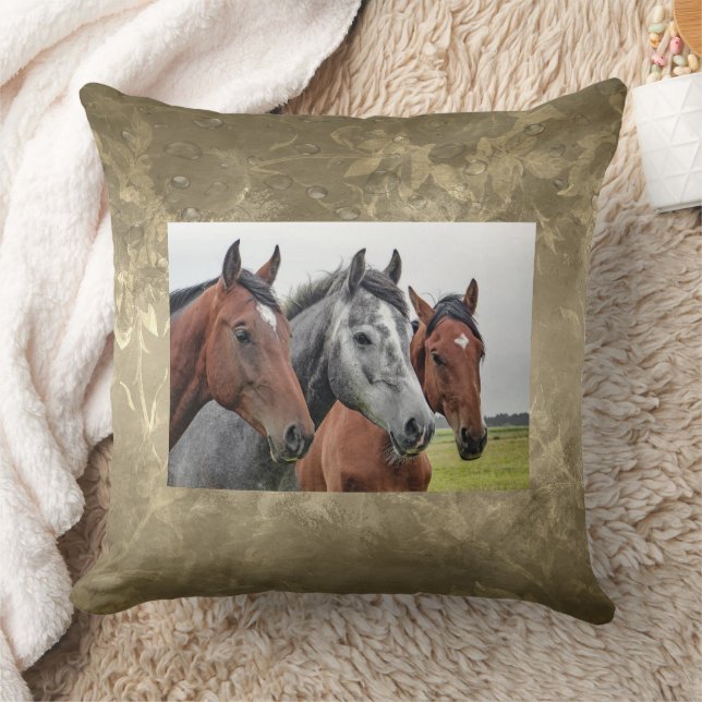Oreiller jeté 3 Têtes de Cheval pour Équestres Fab (Couverture)