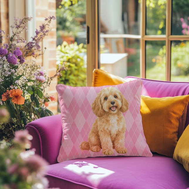 Oreiller jeté Cockapoo doré à carreaux rose (Créateur téléchargé)