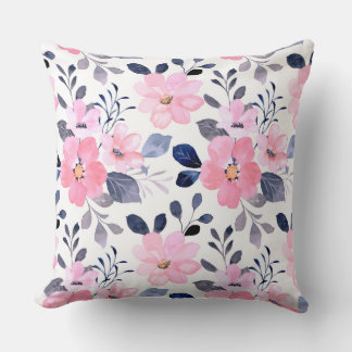 Oreiller jeté floral esthétique