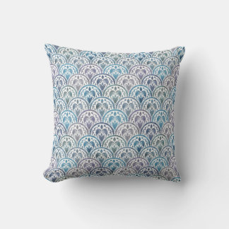 Oreiller jeté motif coquille Saint-Jacques tortue 