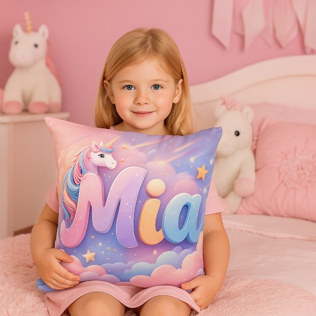 Oreiller personnalisé Licorne pastel avec nom (Custom unicorn-themed nursery decor with child's name in rainbow colors)