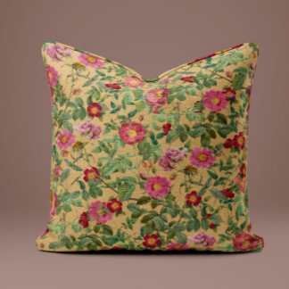 Oreiller Rose Rose Vintage dans une chaude crème b
