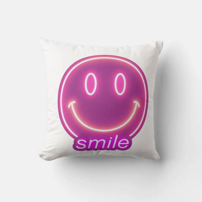 Oreiller Visage Souriant Mignon – Décoration de Ma (Recto)