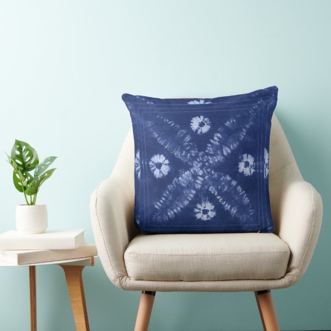 Oreillers à lancer de fleurs Shibori Indigo bleu (Chaise)