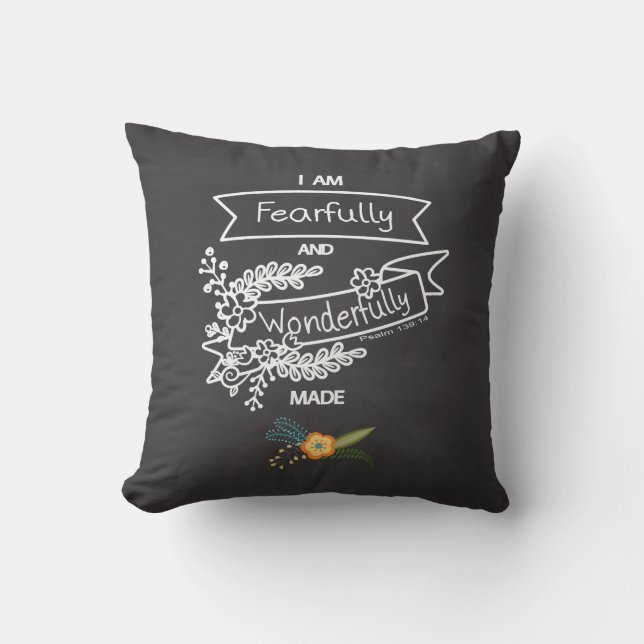 Oreillers à lancer faits avec effroi et merveilleu (Recto)
