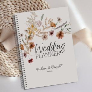 Organisateur de mariage aux petites fleurs vintage