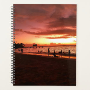 Organisateur hebdomadaire du coucher de soleil des