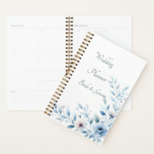 Organisatrice de mariage élégante à motifs floraux
