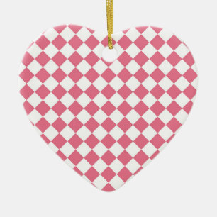 Ornement à motif à carreaux diamant blanc rose