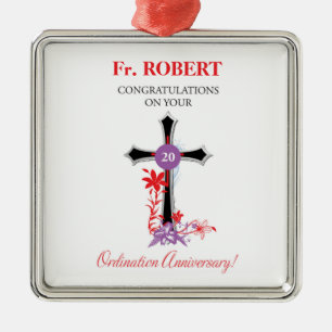 Ornement Carré Argenté 20e anniversaire de l'Ordination du prêtre Croix 