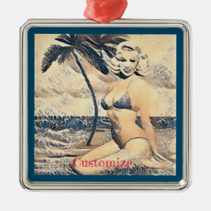 Ornement Carré Argenté Blonde Kneeling Modèle de bikini Thunder_Cove