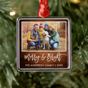 Ornement Carré Argenté Bracelet Script Rustique Bois Joyeux et Famille Lu