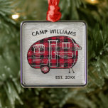 Ornement Carré Argenté Camper Russe Buffalo Rouge Plaid Monogram Holiday<br><div class="desc">Cet ornement de Noël à thème rustique comprend un camping-car rouge et noir avec votre nom de famille au-dessus et l'année établie ci-dessous pour vous permettre de customiser. Conçu par un artiste de renommée mondiale ©Tim Coffey.</div>