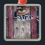 Ornement Carré Argenté douleur oculaire<br><div class="desc">Tous droits réservés © Angelandspot</div>