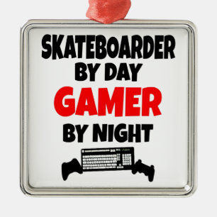 Ornement Carré Argenté Gamer Skateboarder