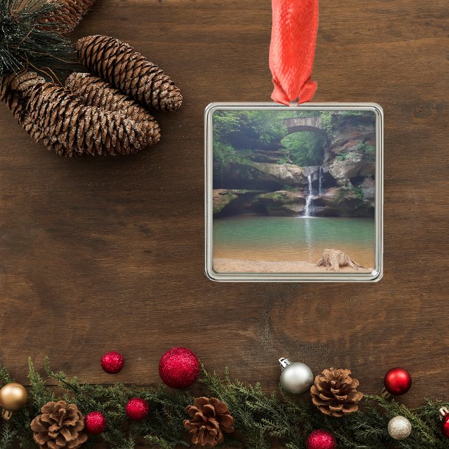 Ornement Carré Argenté Hocking Hills sur Old Man's Cave Trail Upper Falls (Créateur téléchargé)