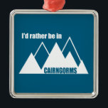 Ornement Carré Argenté Je préfère être à Cairngorms National Park Mountai<br><div class="desc">Cairngorms National Park est un parc national du nord-est de l'Écosse,  établi en 2003. Il y a plus de montagnes,  de sentiers forestiers,  de rivières,  de lochs,  de zones animées et de villages conviviaux que vous pouvez imaginer.</div>