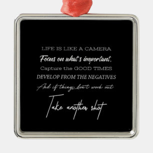 Ornement Carré Argenté la vie est comme une caméra