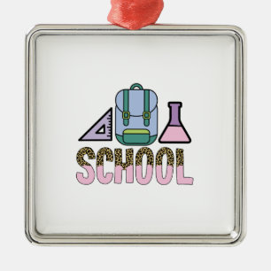 Ornement Carré Argenté L'École Est Super