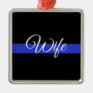 Ornement Carré Argenté Ligne Bleue Mince : Femme de police