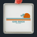Ornement Carré Argenté Long Beach California Soleil Palmiers<br><div class="desc">Long Beach est un immense terrain de jeu situé au cœur de la Californie du Sud. Des quartiers éclectiques aux plages de sable,  vous découvrirez que Long Beach est un terrain de jeu urbain au bord de l'eau.</div>