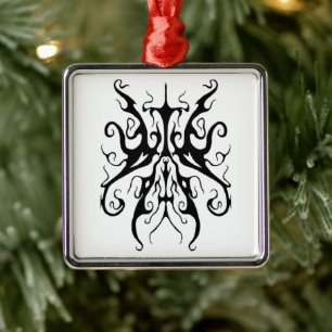 Ornement Carré Argenté Masque Tribal Abstrait Noir et Blanc Élégant