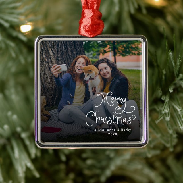 Ornement Carré Argenté Merry Christmas Whimsical Script Family Photo Dog (Arbre)