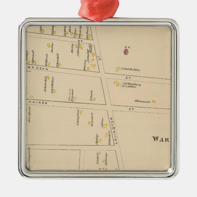 Ornement Carré Argenté Nashua, salle 7, Edgeville (Devant)