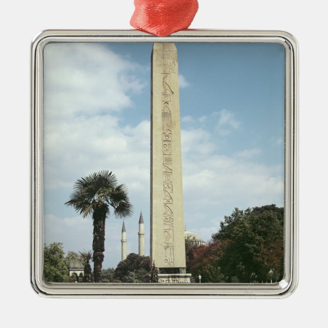 Ornement Carré Argenté Obélisque de Theodosius I, avec une base romaine (Devant)