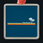 Ornement Carré Argenté Palm Beach Floride<br><div class="desc">Que vous soyez en train de faire du lèche-vitrines le long de Worth Avenue, de pratiquer votre swing sur l'un des parcours de golf de classe mondiale de la région ou de vous détendre sur le sable blanc étincelant, Palm Beach Florida a quelque chose à offrir à tous les types...</div>