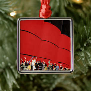 Ornement Carré Argenté Passagers de bateaux de croisière vintages saluant