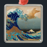 Ornement Carré Argenté PixDezines Vintage, grande vague, Hokusai 葛 飾 北 斎<br><div class="desc">PixDezinves Vintage d'art japonais avec un faux accent or. La Grande Vague de Kanagawa est l'une des plus connues au monde. L'artiste,  Hokusai,  1832 (période Edo). Représentation d'okinami comme les grandes vagues,  PAS le tsunami.  Numériquement amélioré par PixDezines.Copyright © 2008-2014 PixDezines.com™ et PixDezines™ sur zazzle.com</div>