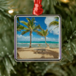 Ornement Carré Argenté Plages tropicales | Kuau Cove Beach, Maui Hawaii<br><div class="desc">Cette photo Getty Images extraordinaire présente la belle plage de Kuau Cove,  située sur la rive nord de Maui,  Hawaii USA. Des palmiers idylliques bordent la plage pittoresque.</div>