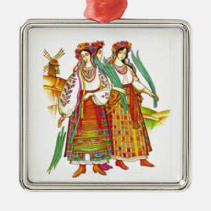 Ornement Carré Argenté Robe ukrainienne traditionnelle de Kyivschyna